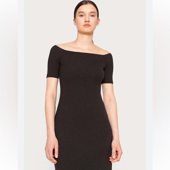 black pencil dress zara Zara Black Pencil Dress LBD XS (0-2) Like new